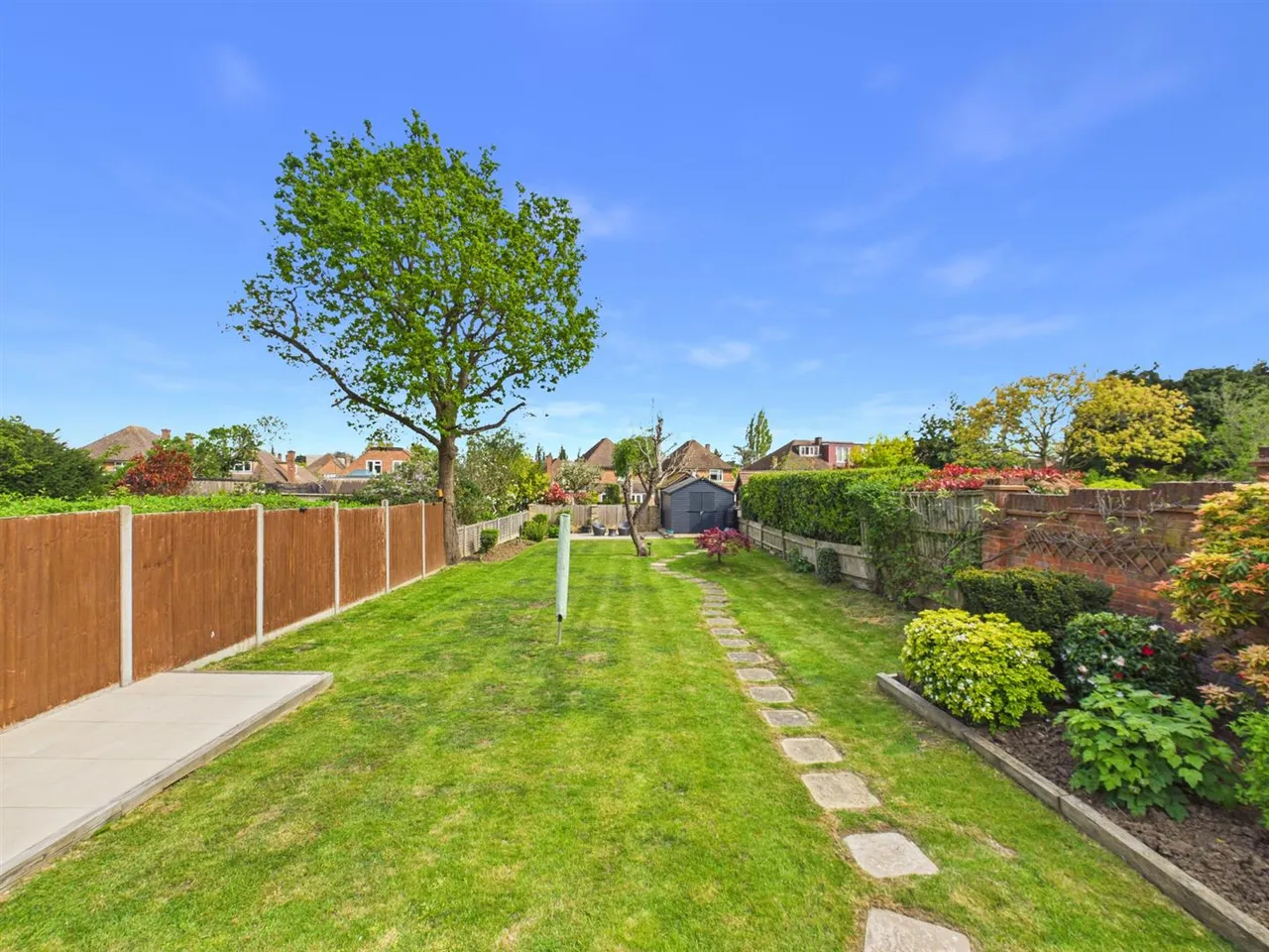 Breakspear Road South, Ickenham, Uxbridge, Middlesex, UB10 8HE, photo 6