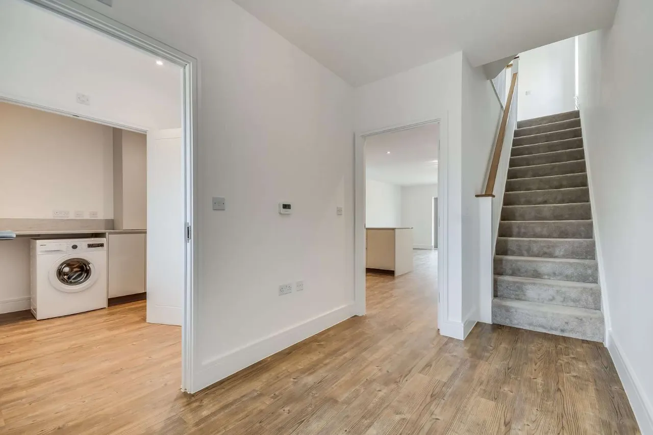 Gardiner Way, Springfield, Chelmsford, Essex, CM1 6BS, photo 4
