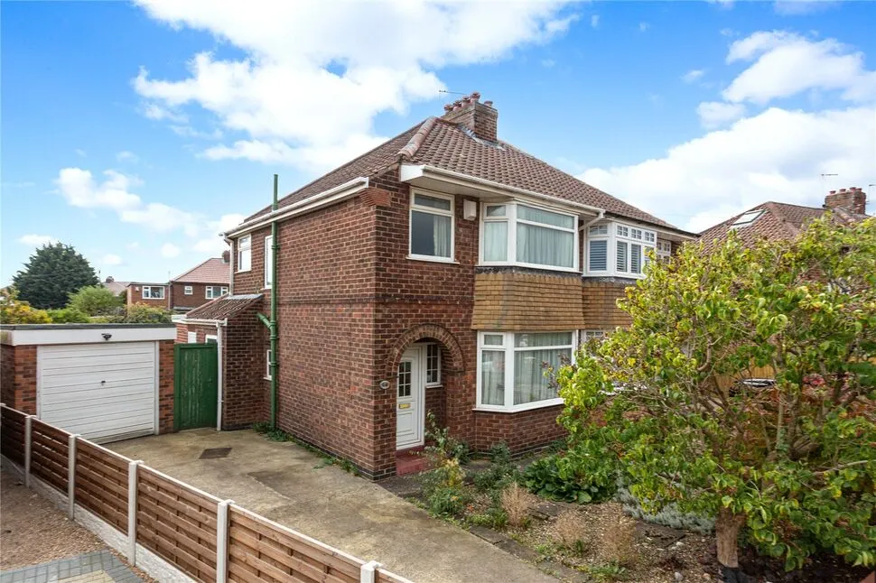 Lawnswood Drive, York, YO30, photo 13