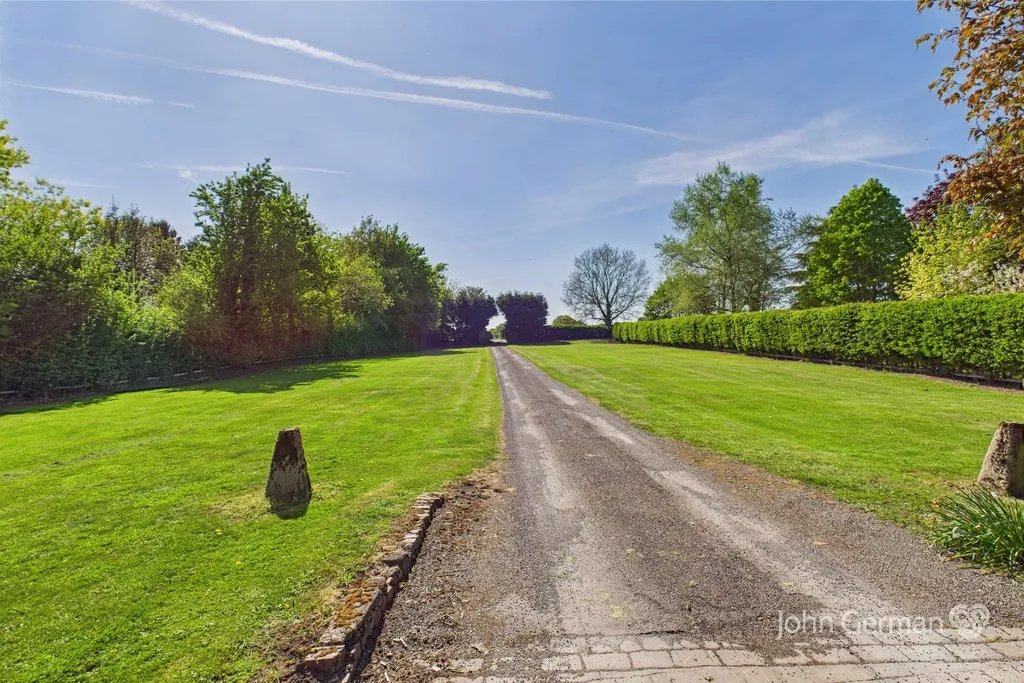 Sudbury Road, Yoxall, photo 18