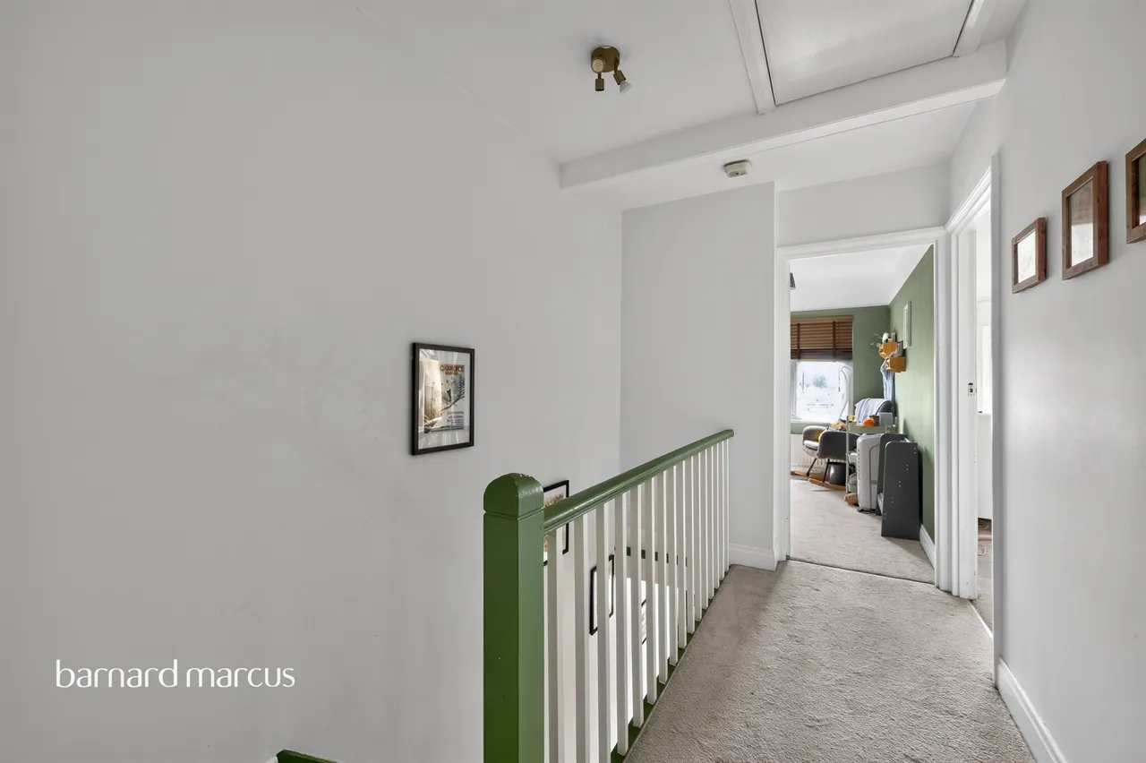 Garlands Road, Redhill, RH1, photo 9