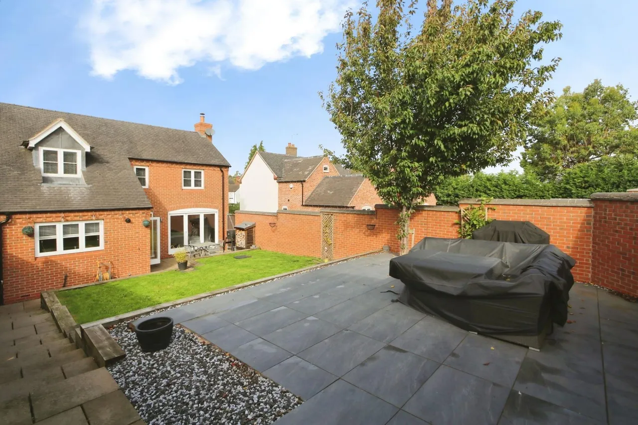 Iris Close, Appleby Magna, DE12, photo 15