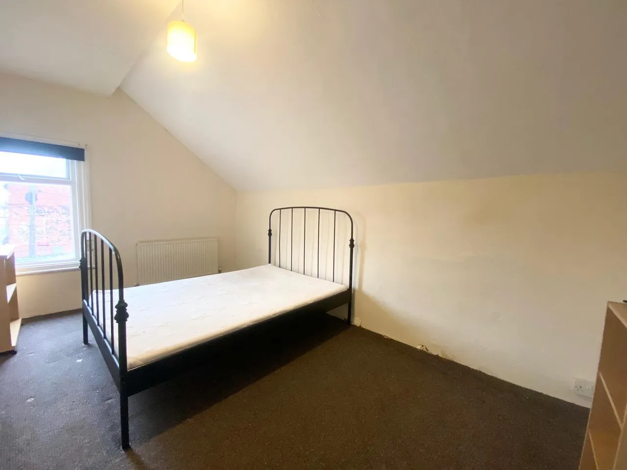 Town Street, Armley, LS12, photo 4