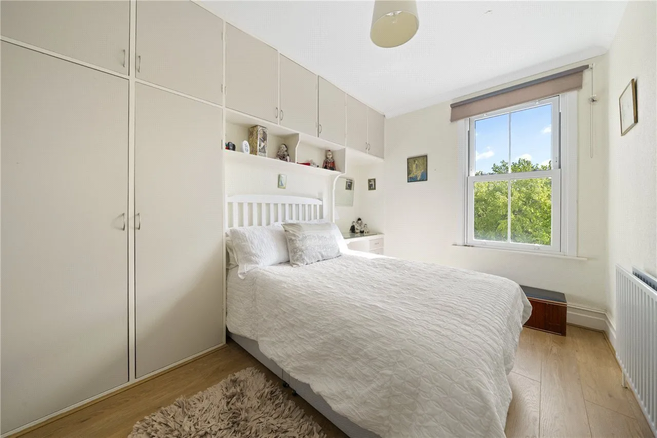 Hook Road, Surbiton, KT6, photo 12