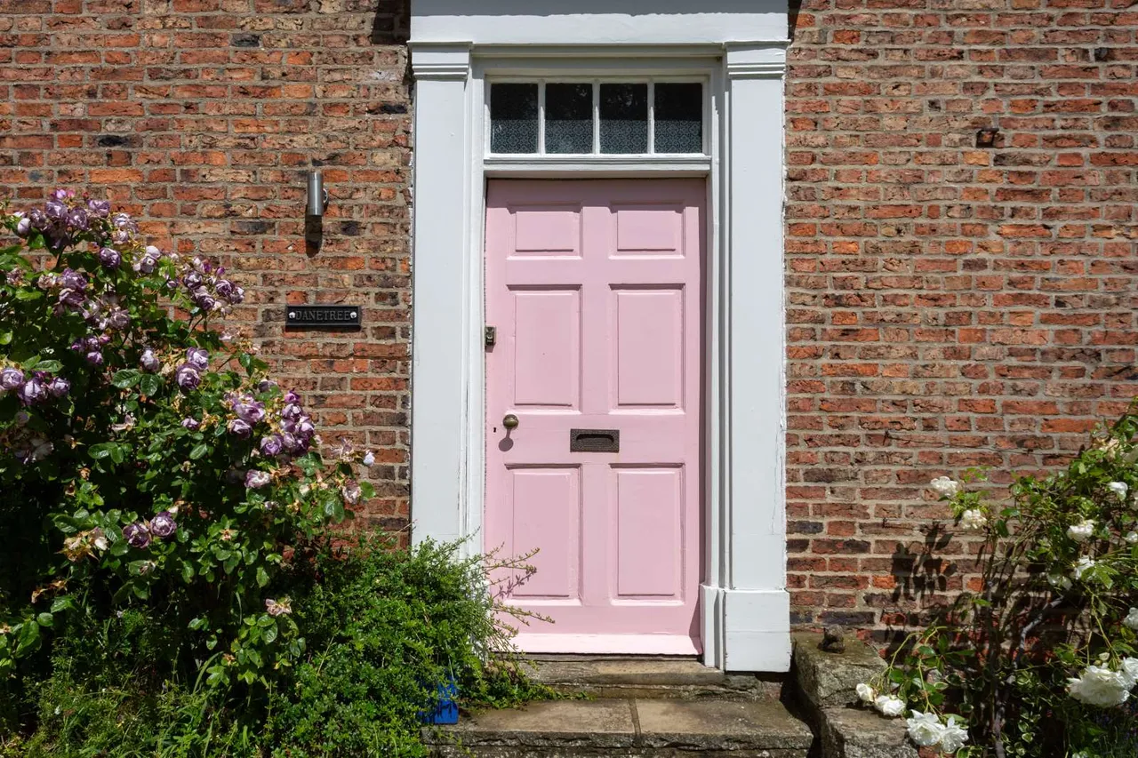 Church Hill, Crayke, YO61, photo 21