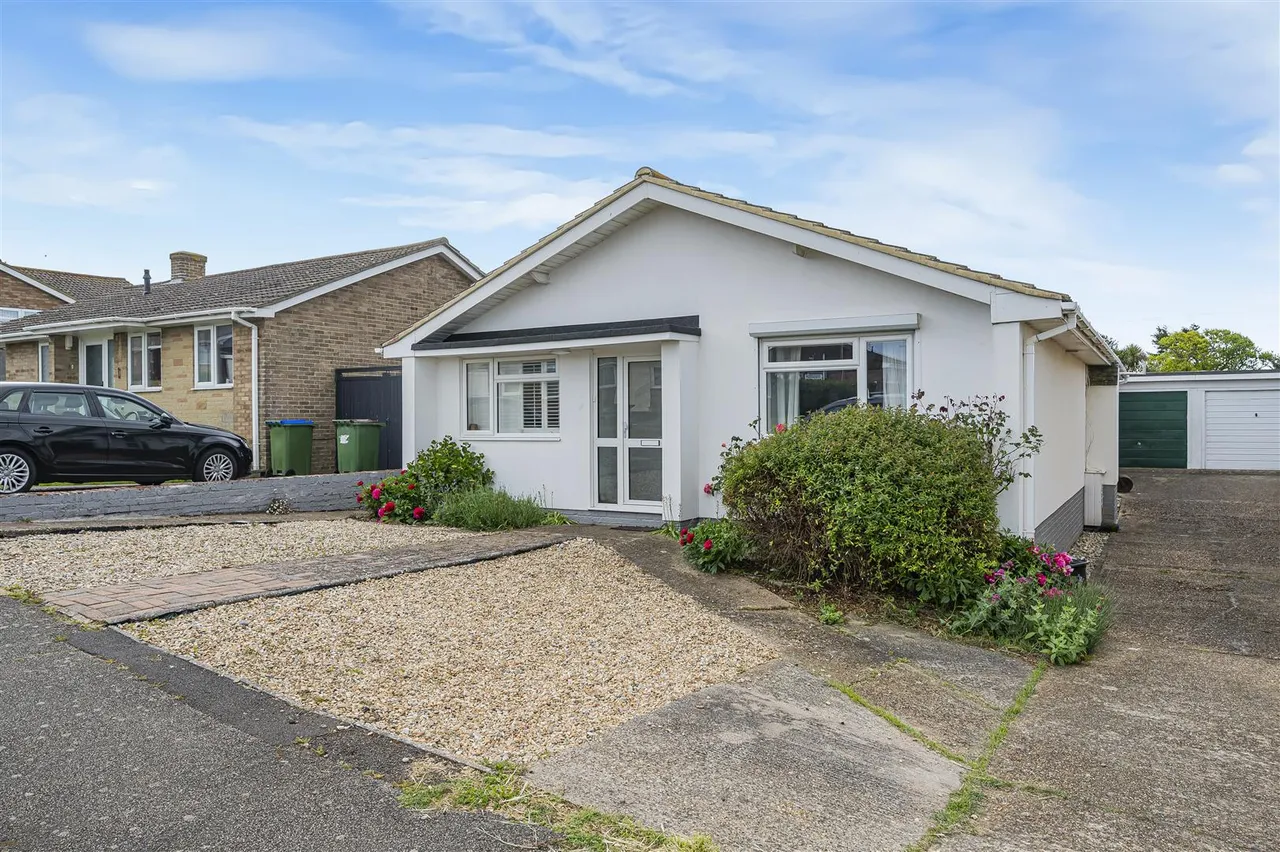 St. Margarets Rise, Seaford, photo 20
