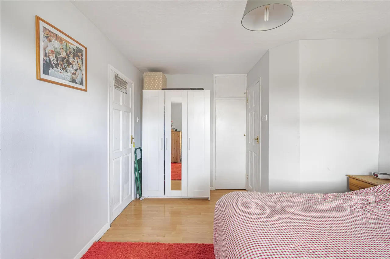 St. Margarets Rise, Seaford, photo 16