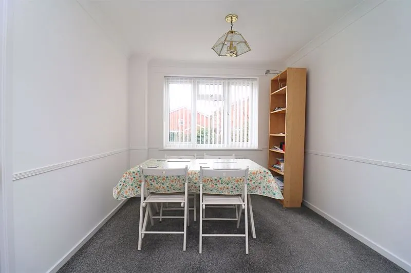 Brook Meadow Road, Shelfield, WS4, photo 5