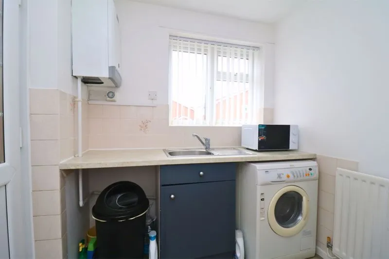 Brook Meadow Road, Shelfield, WS4, photo 6