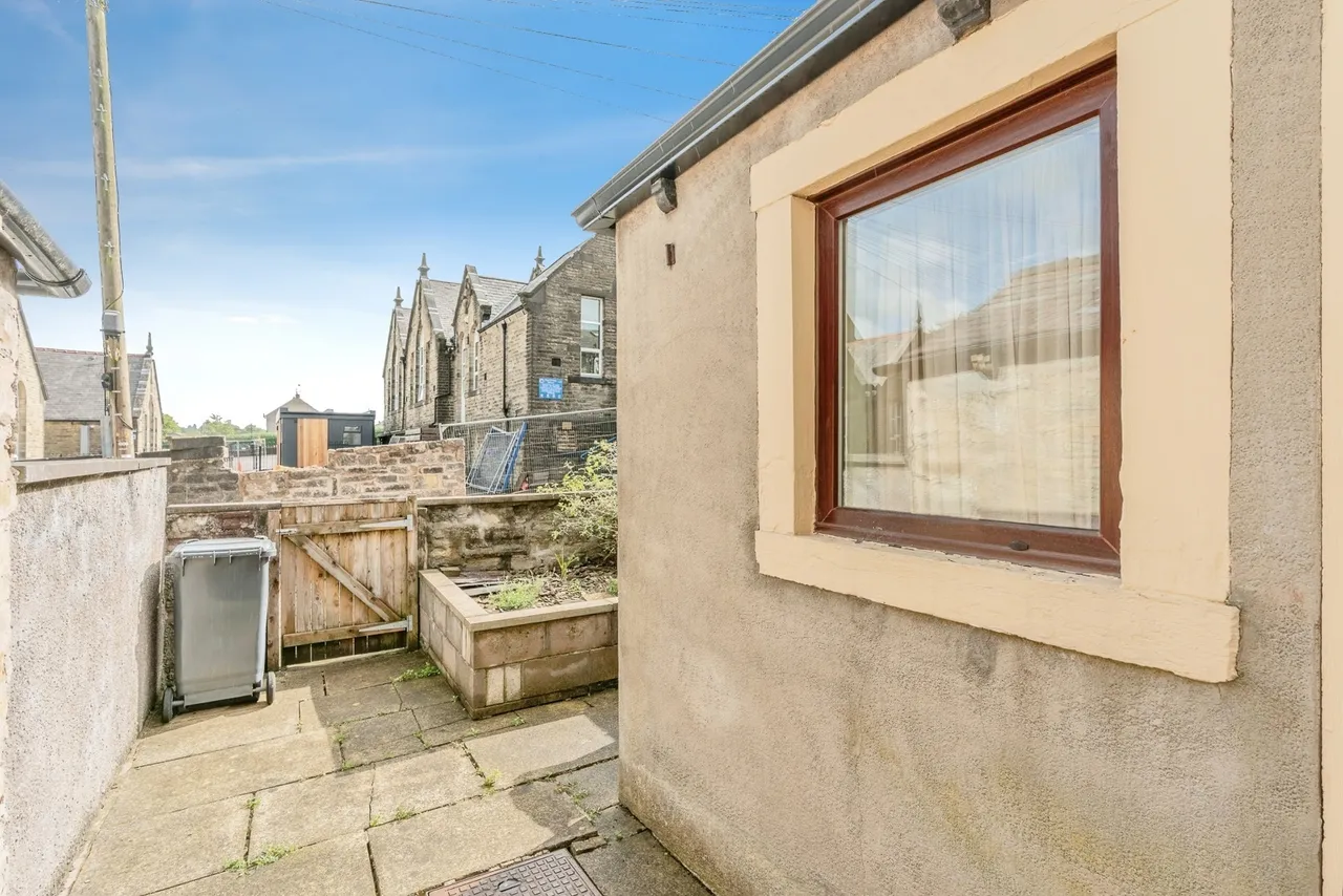 Portland Street, Colne, BB8, photo 17