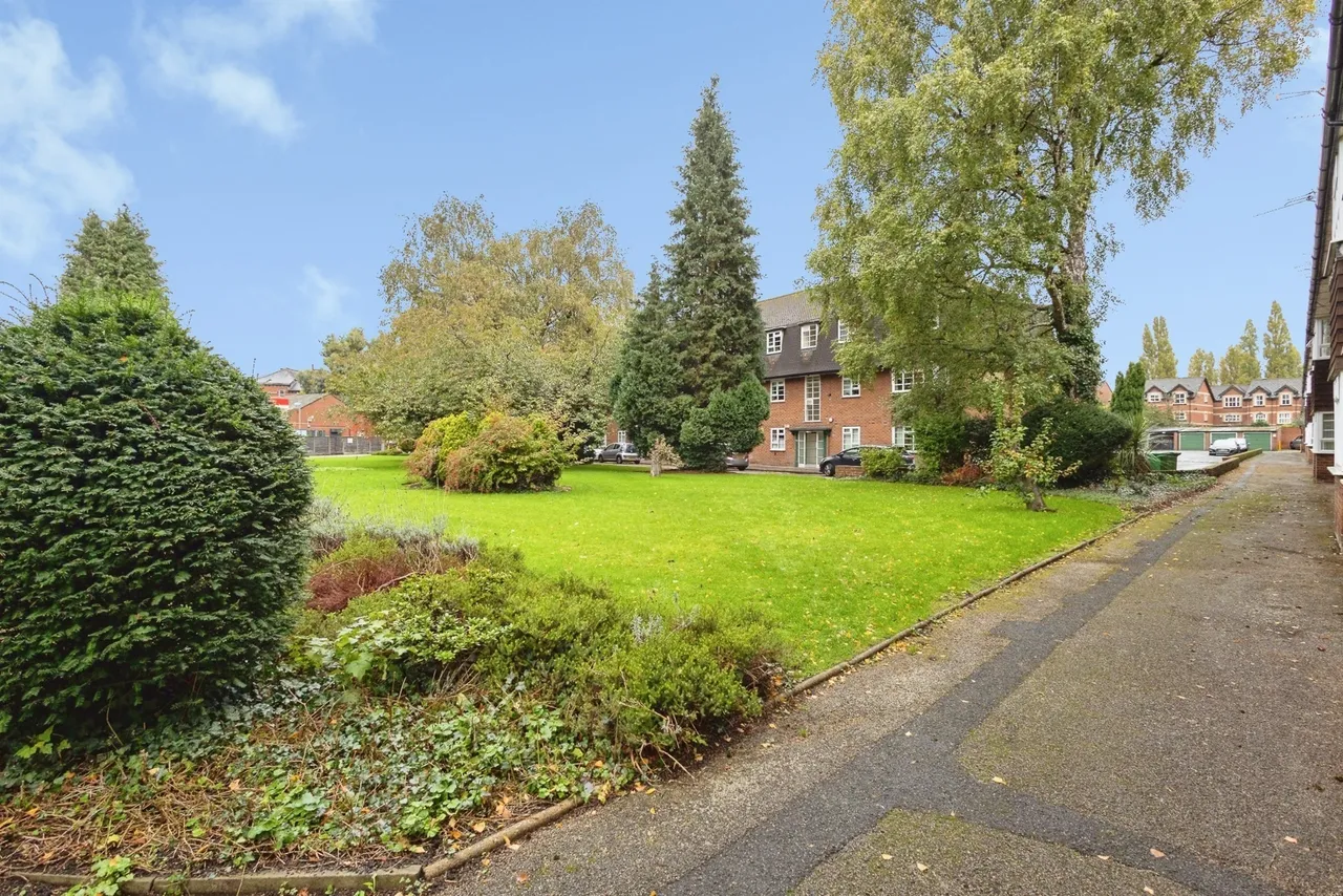 Wilmslow Road, Didsbury, M20, photo 19