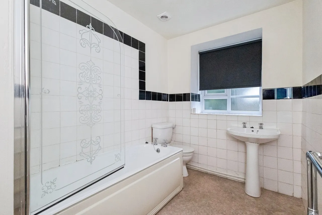 Wilmslow Road, Didsbury, M20, photo 15