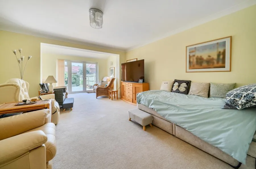 Hoffman Close, Bracknell, RG42, photo 13