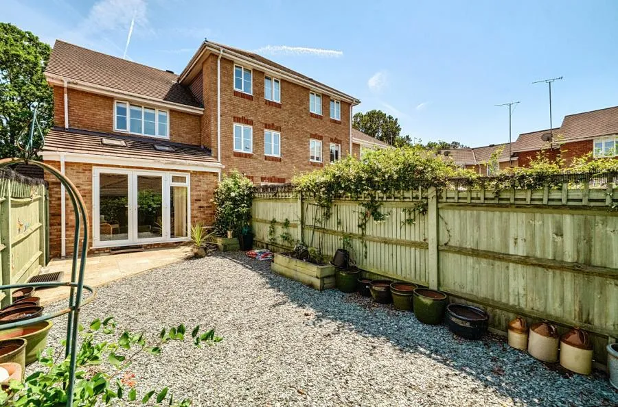 Hoffman Close, Bracknell, RG42, photo 10