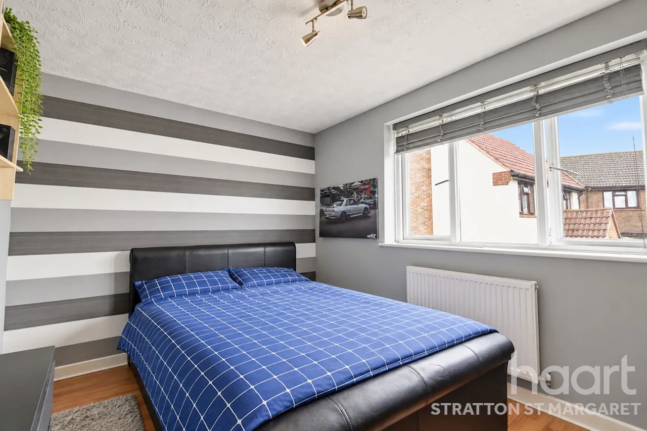 High Mead, Royal Wootton Bassett, SN4, photo 8