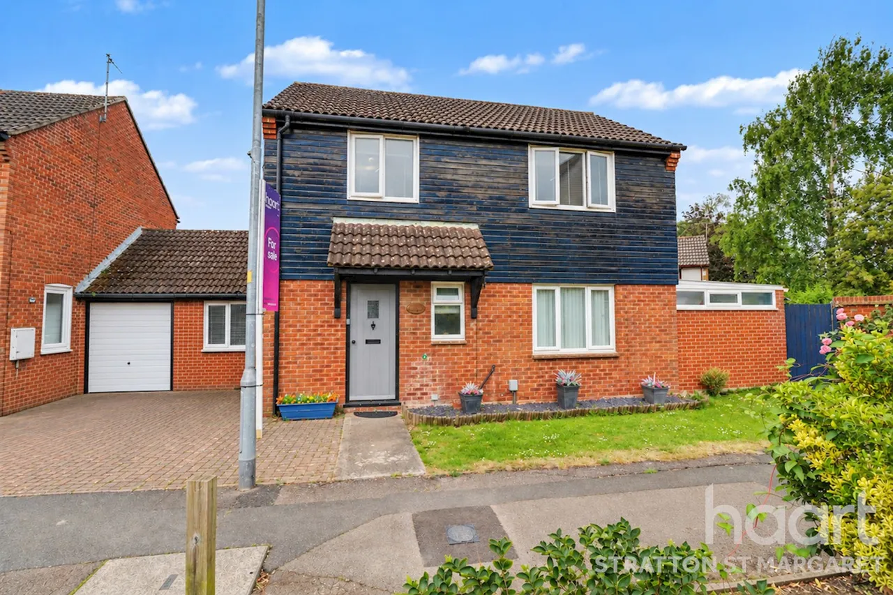 3 bed house for sale, High Mead, Royal Wootton Bassett, SN4