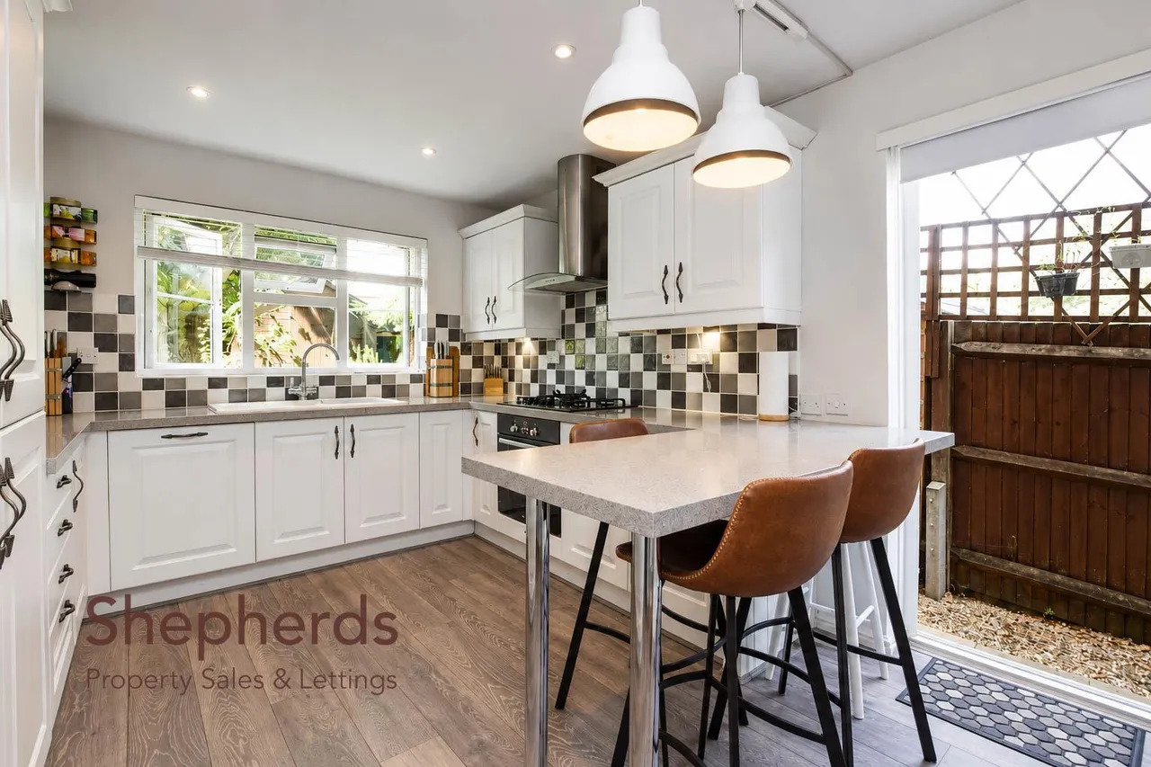 Hillcrest Close, Goffs Oak, EN7, photo 8