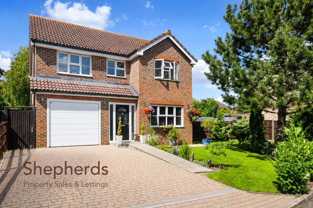 4 bed house for sale, Hillcrest Close, Goffs Oak, EN7