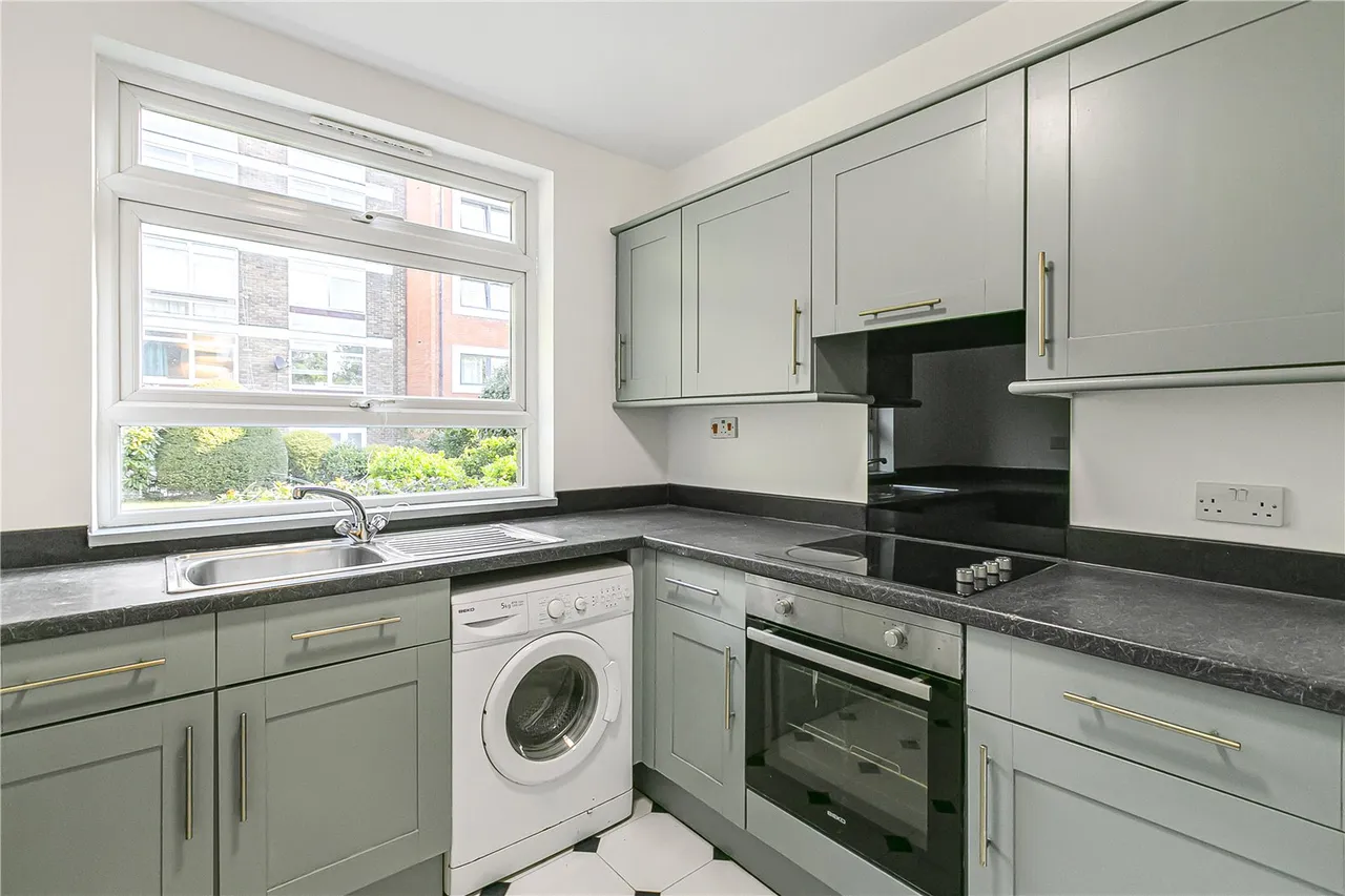 Upper Richmond Road, Putney, SW15, photo 4
