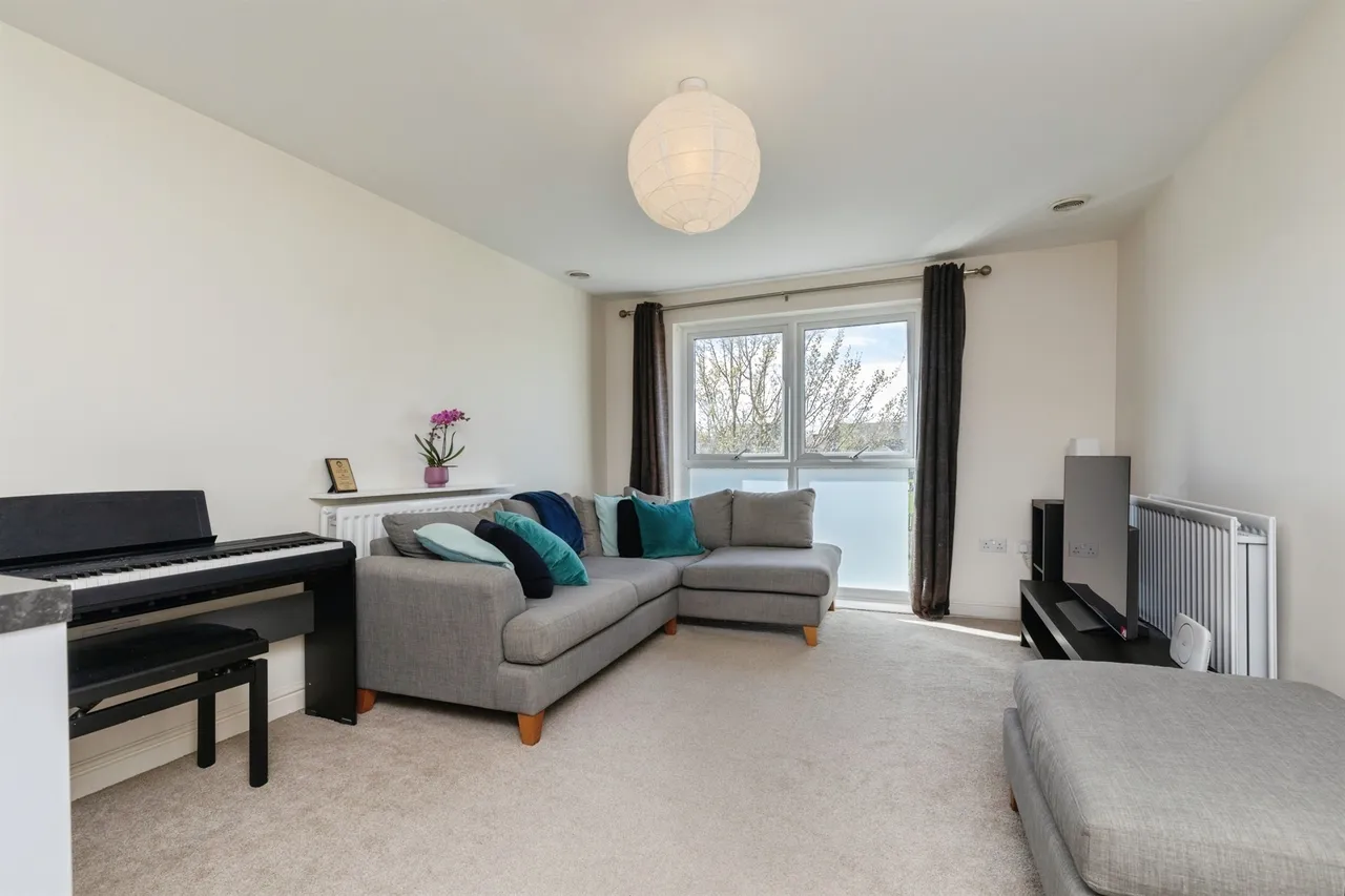 Long Down Avenue, Bristol, BS16, photo 3