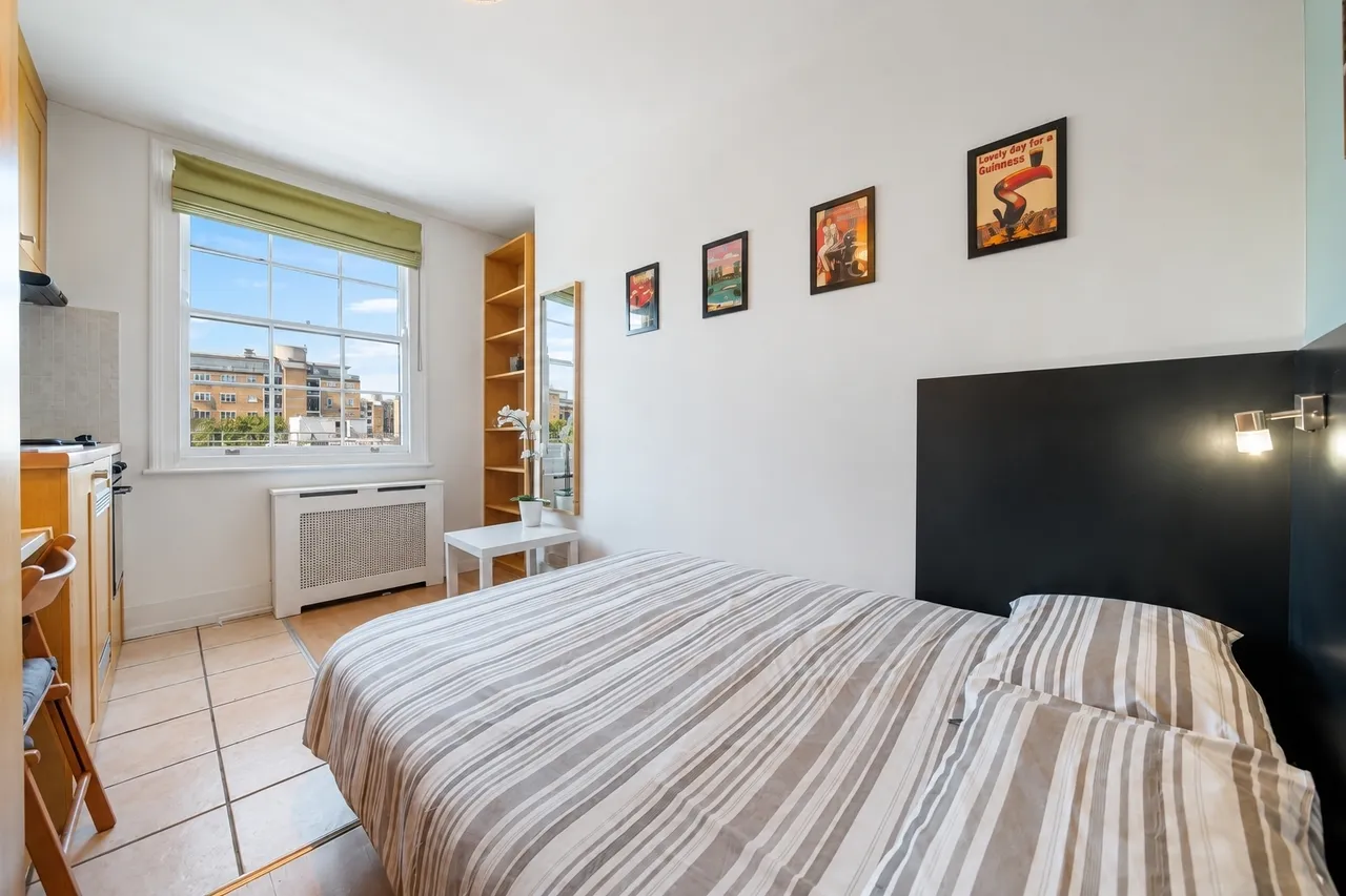 Claverton Street, Pimlico, SW1V, photo 4