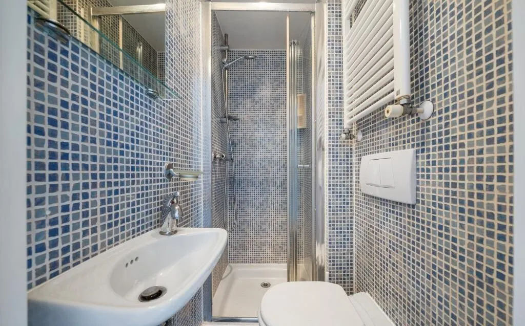 Claverton Street, Pimlico, SW1V, photo 5