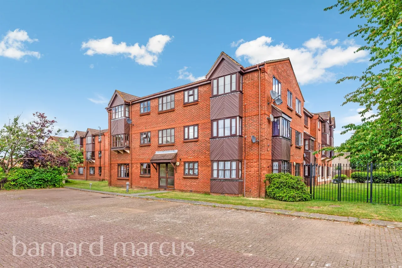 Spring Grove, Mitcham, CR4, photo 6