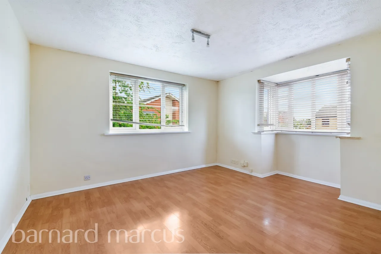 Spring Grove, Mitcham, CR4, photo 3