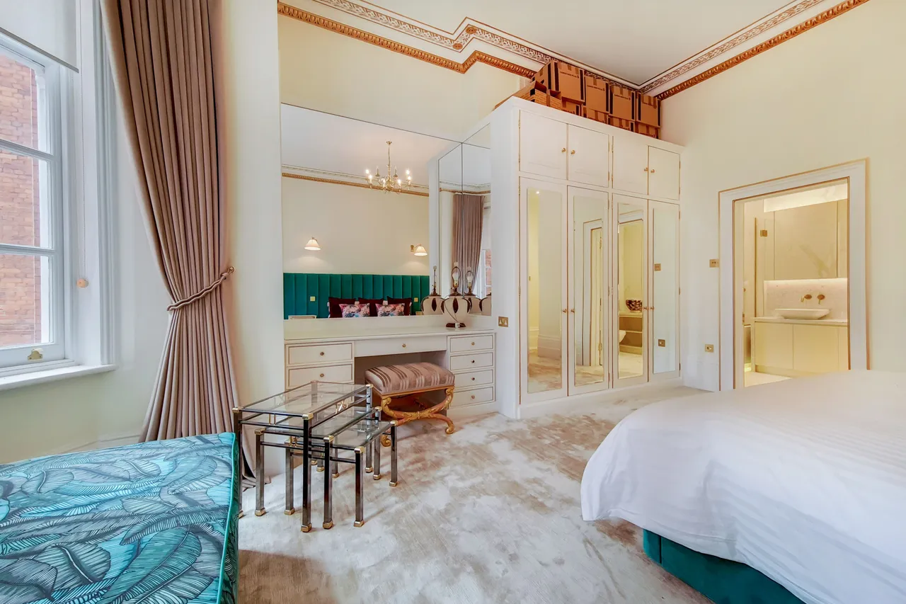 11 Albert Hall Mansions, Kensington Gore, London, photo 10