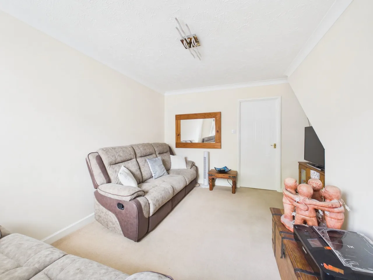 Octavia Place, Lydney, GL15, photo 5