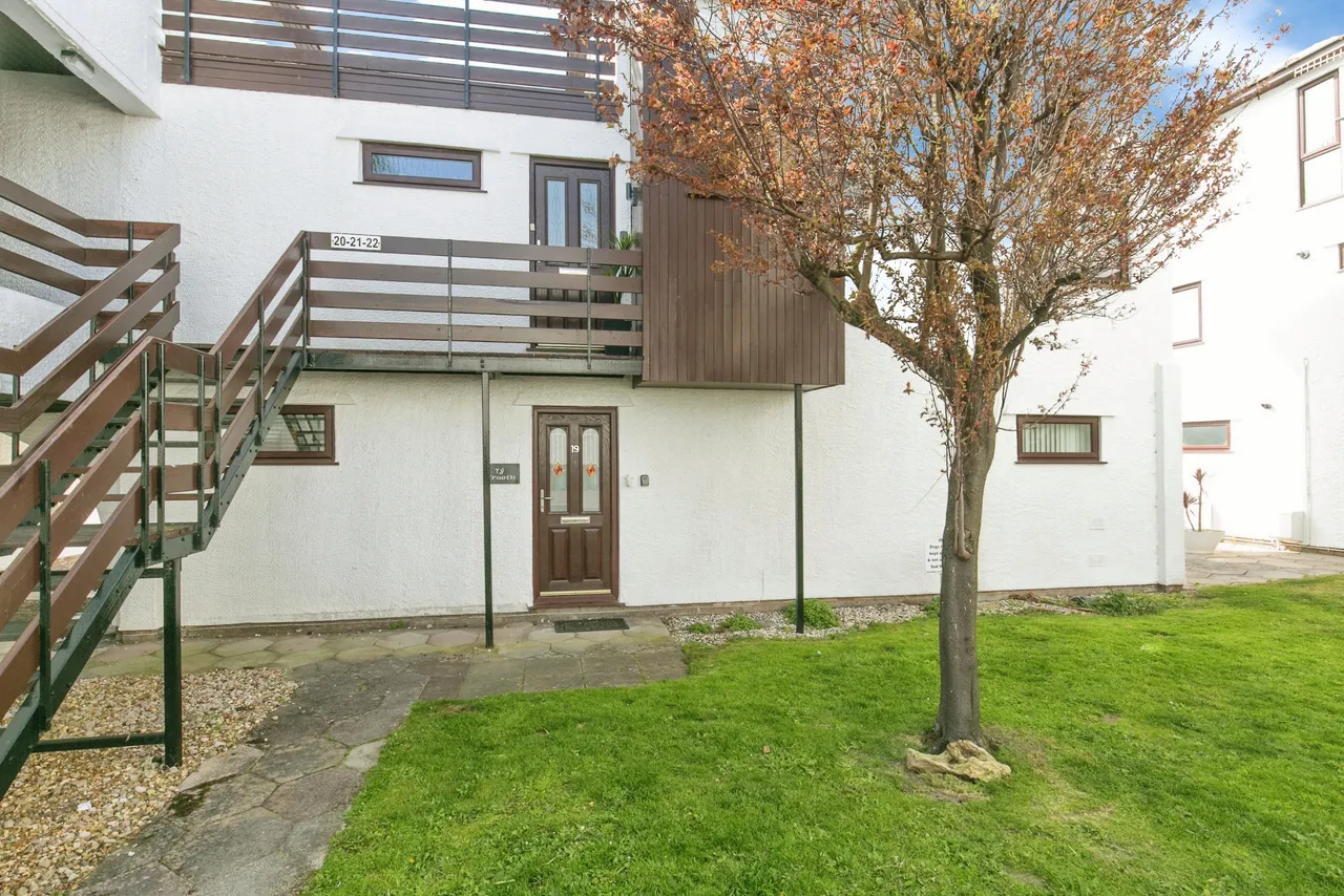 Deganwy Beach, Conwy, LL31, photo 13