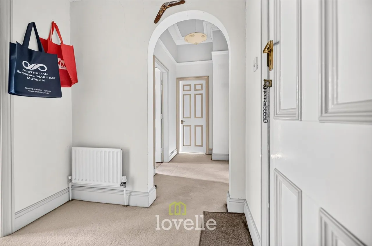 Bargate, Grimsby, DN34, photo 11
