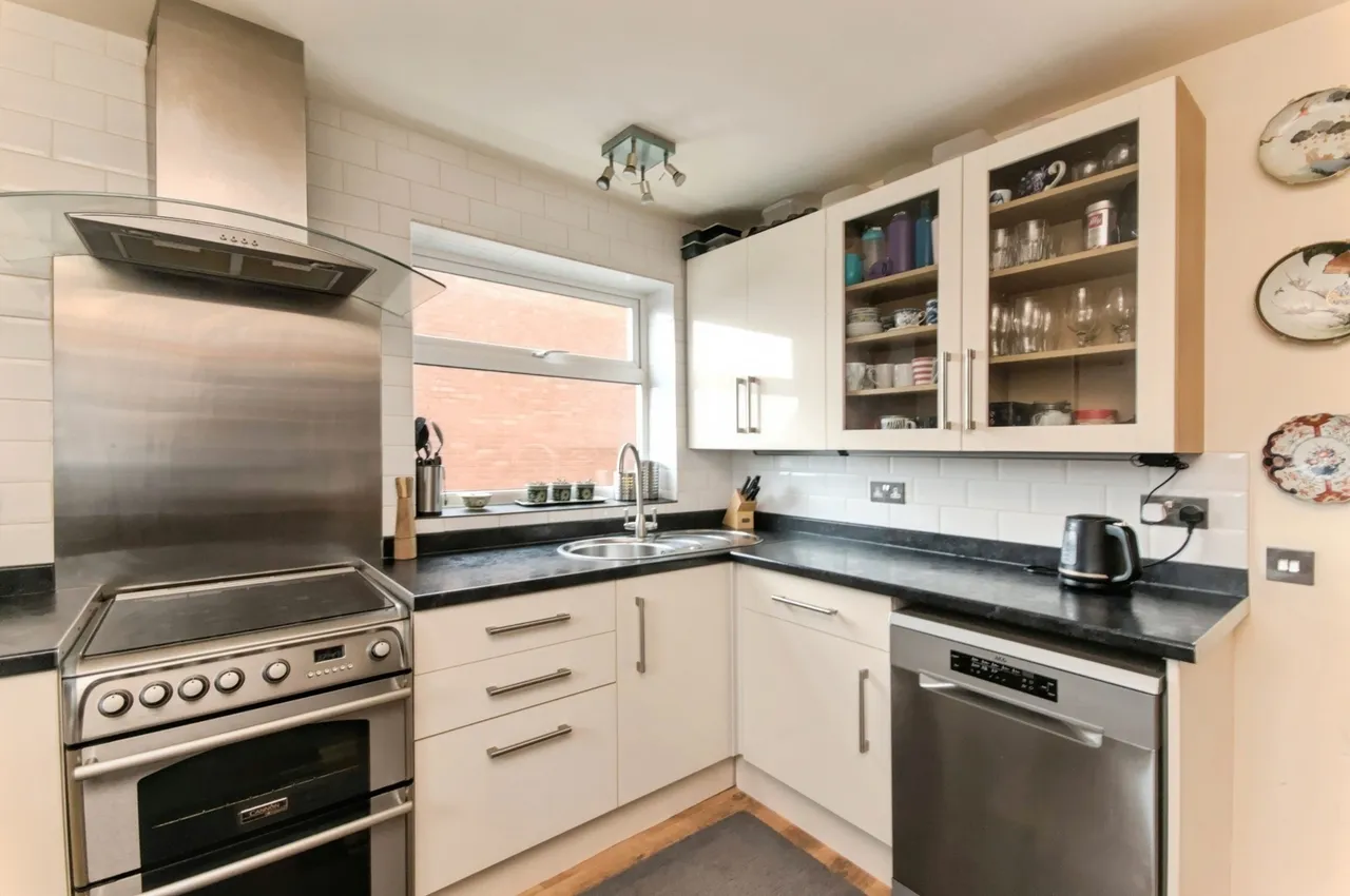 Sutton Park Road, Seaford, BN25, photo 10
