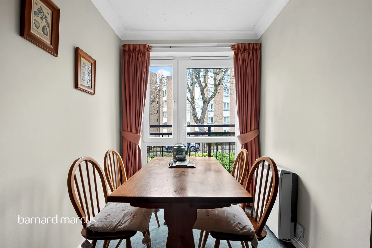 Cavendish Road, Sutton, photo 2