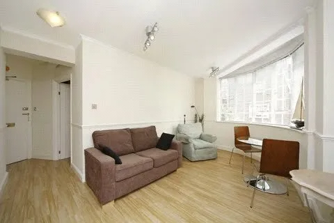 Chelsea Cloisters, Sloane Avenue, London, SW3, photo 3