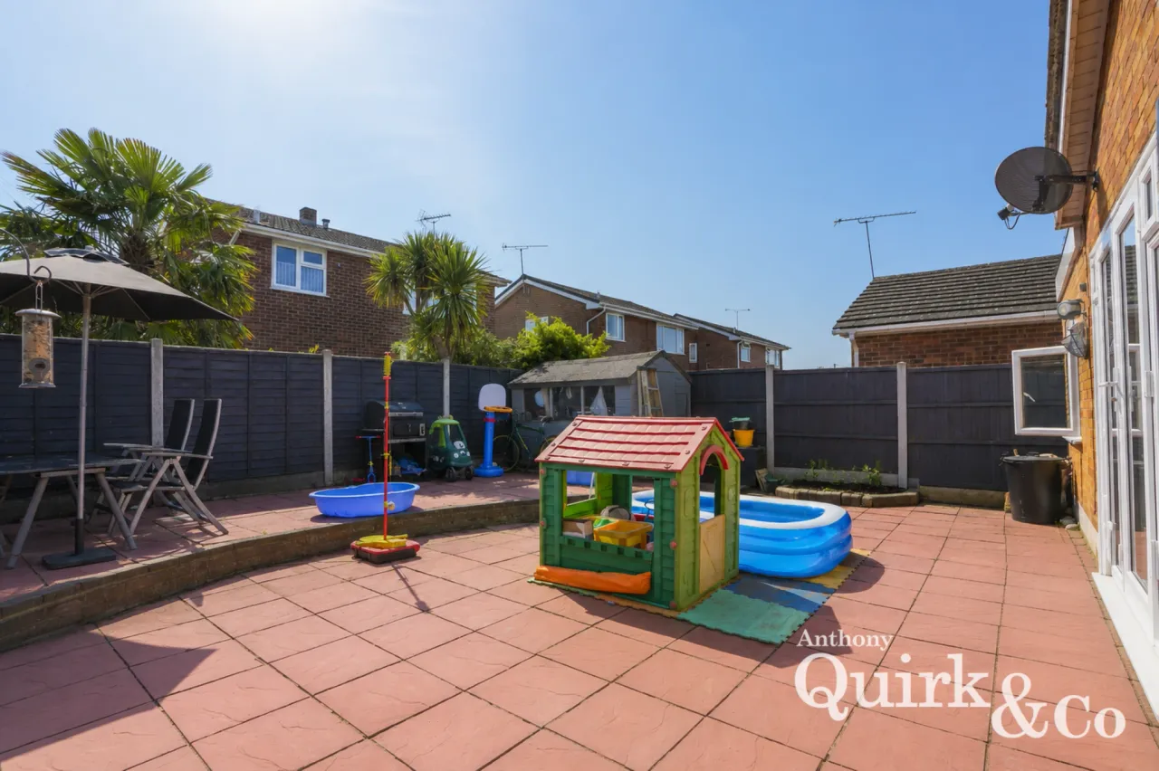 San Remo Road, Canvey Island, SS8, photo 12