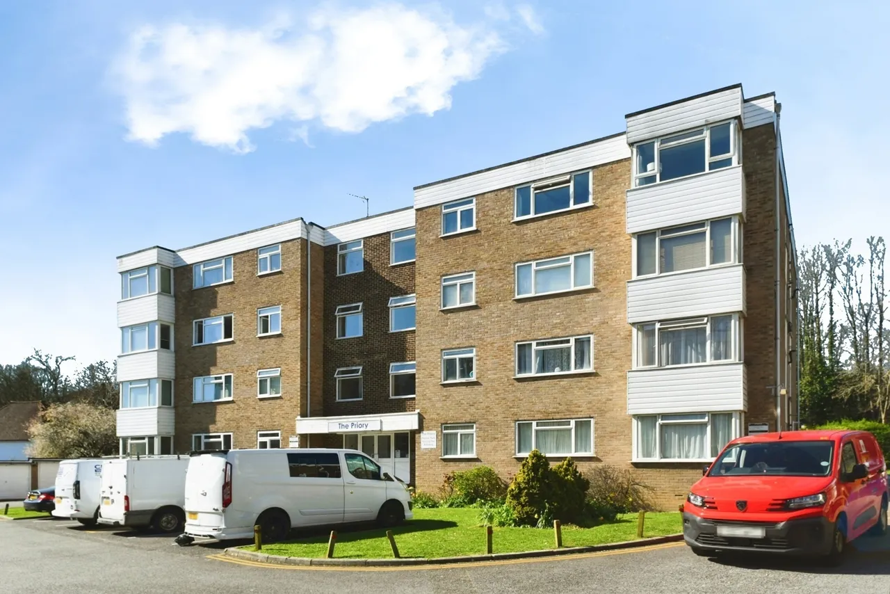 1 bed flat for sale, London Road, Patcham, BN1