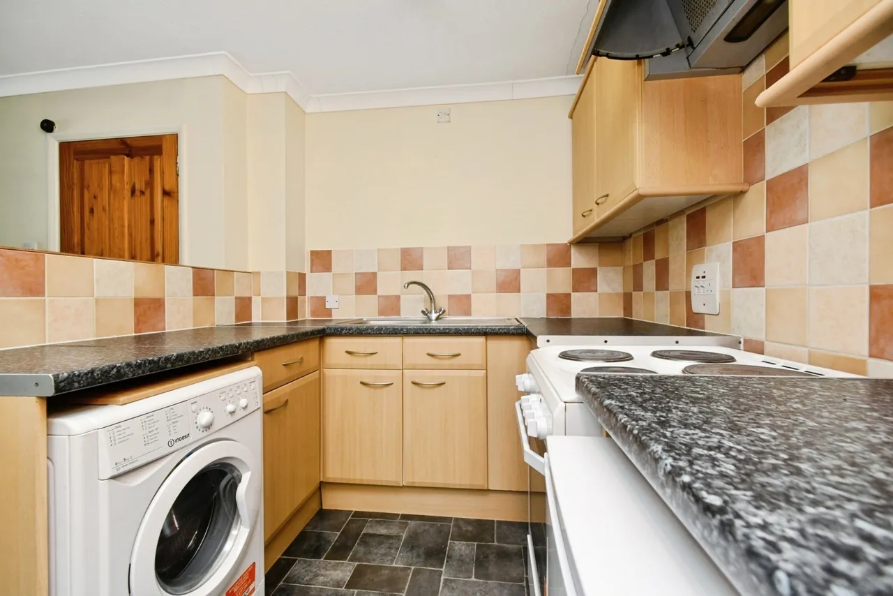 London Road, Patcham, BN1, photo 9