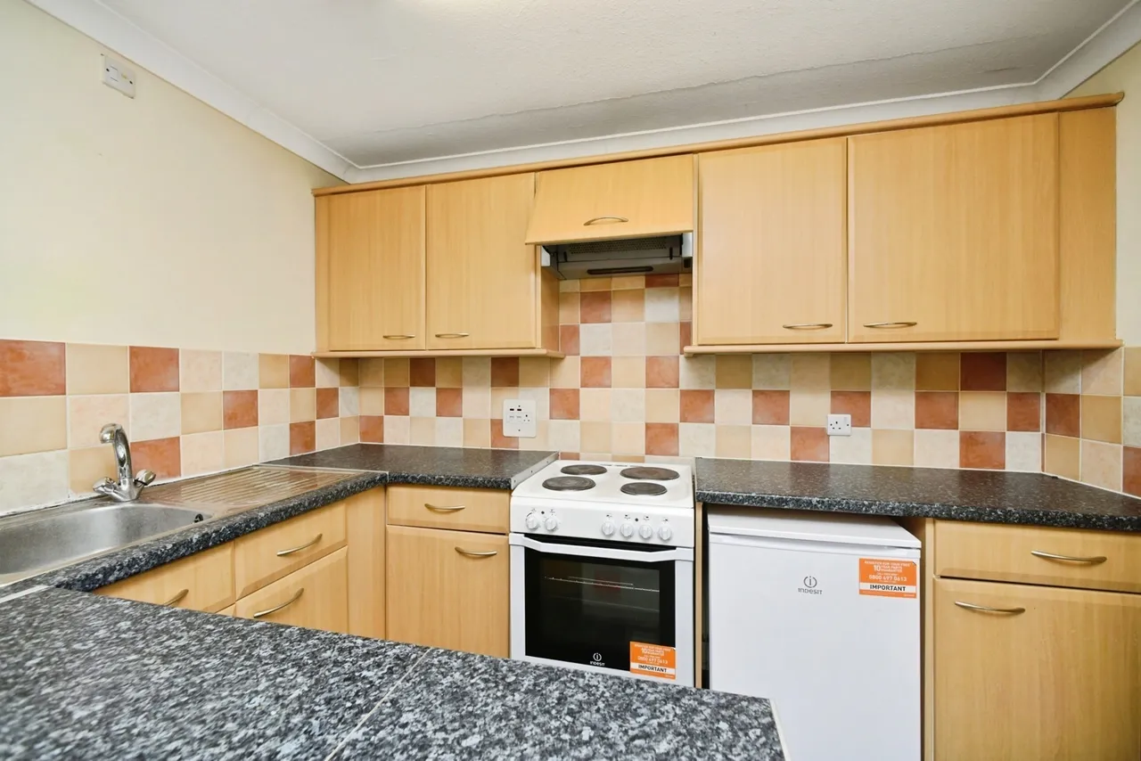London Road, Patcham, BN1, photo 10