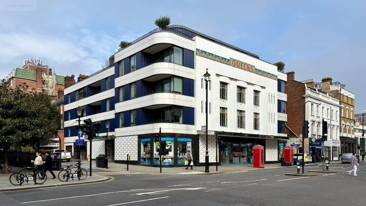 Queensway, London, W2, photo 24