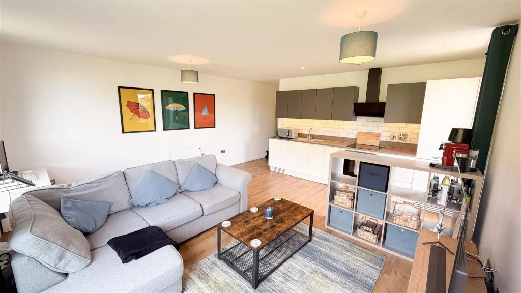 Farnborough Road, Farnborough, photo 5