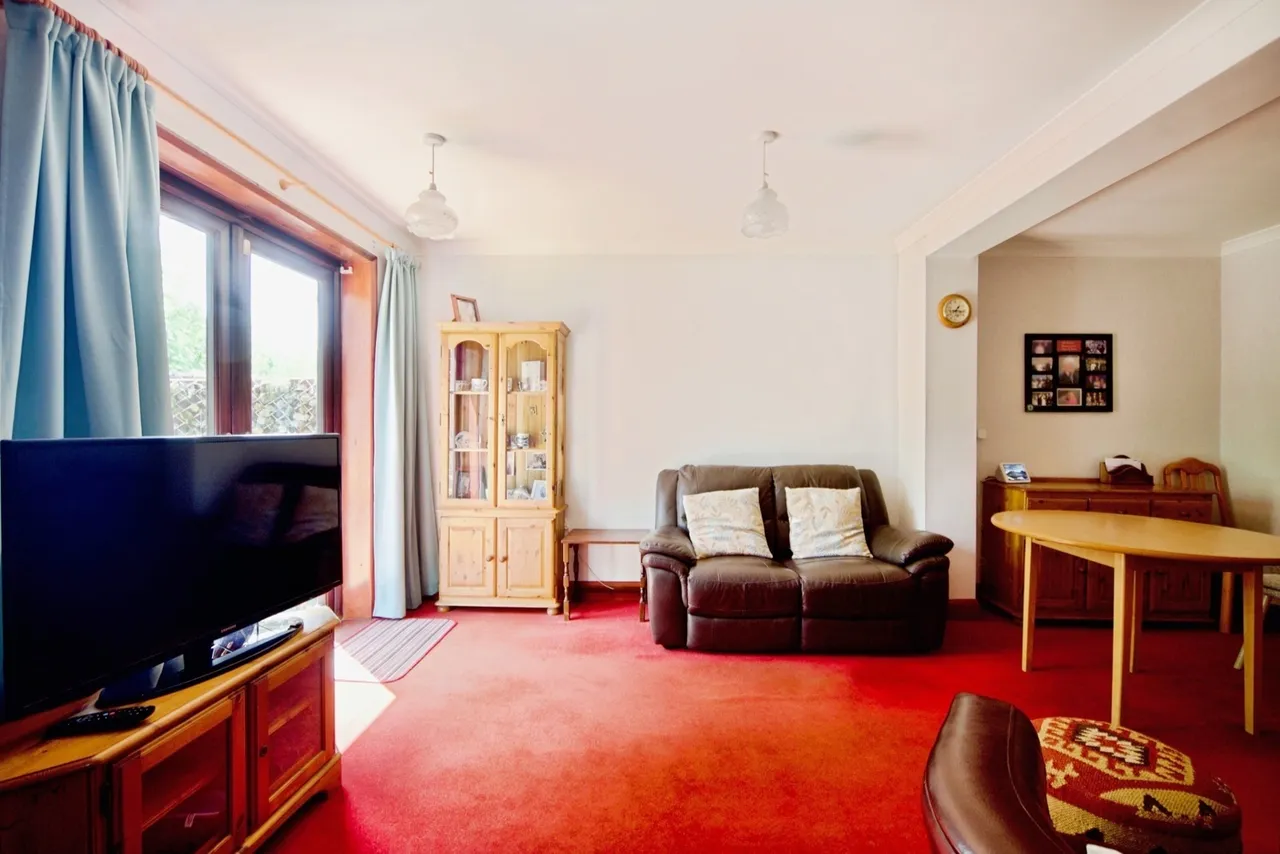 Porters Avenue, Dagenham, RM9, photo 8