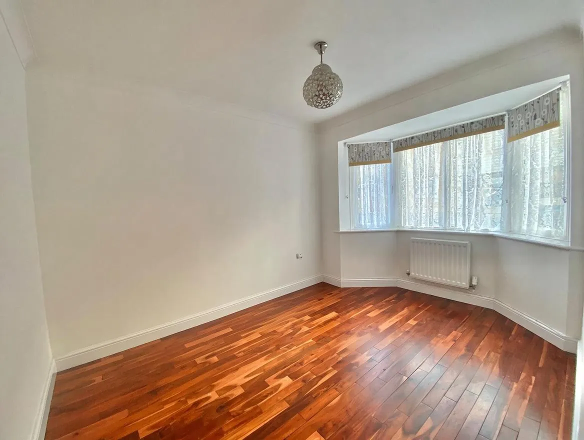 Hedingham Road, Chafford Hundred, RM16, photo 6
