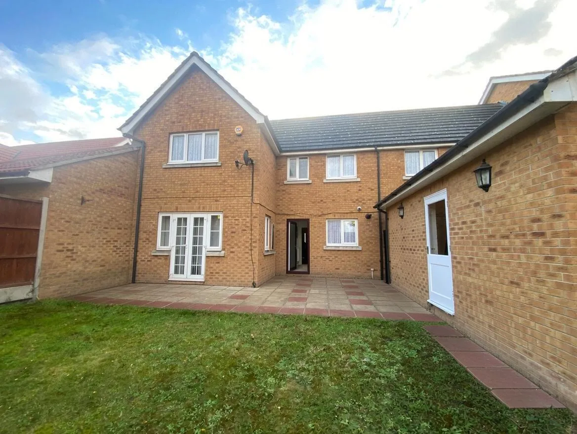 Hedingham Road, Chafford Hundred, RM16, photo 16
