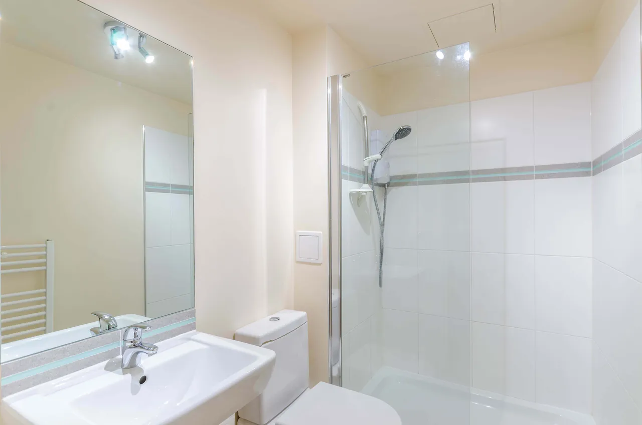 55 Arctic House, 3 Heritage Avenue, London, photo 5