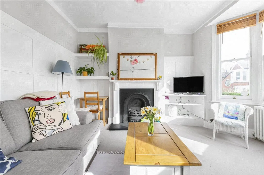 Duntshill Road, Earlsfield, SW18, photo 2
