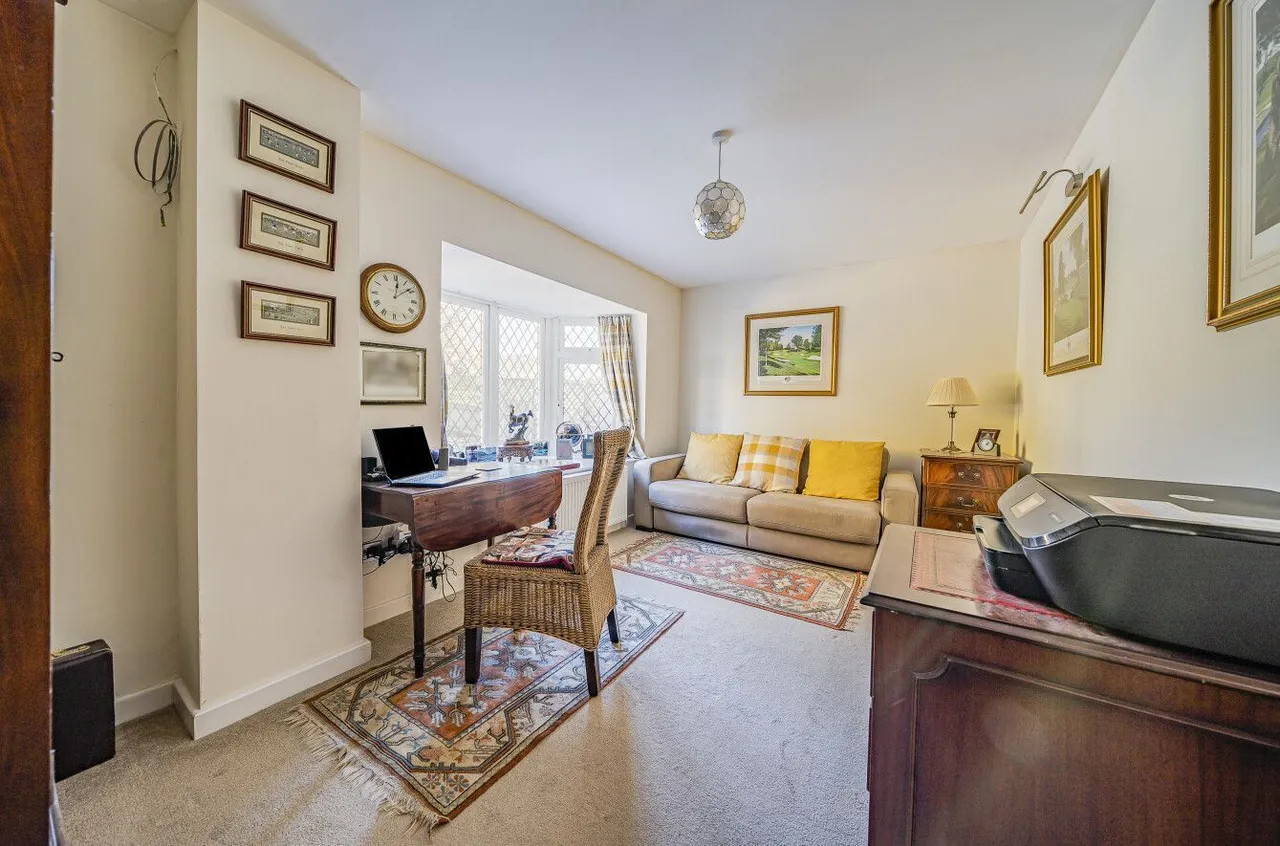 Brent Street, Brent Knoll, TA9, photo 10