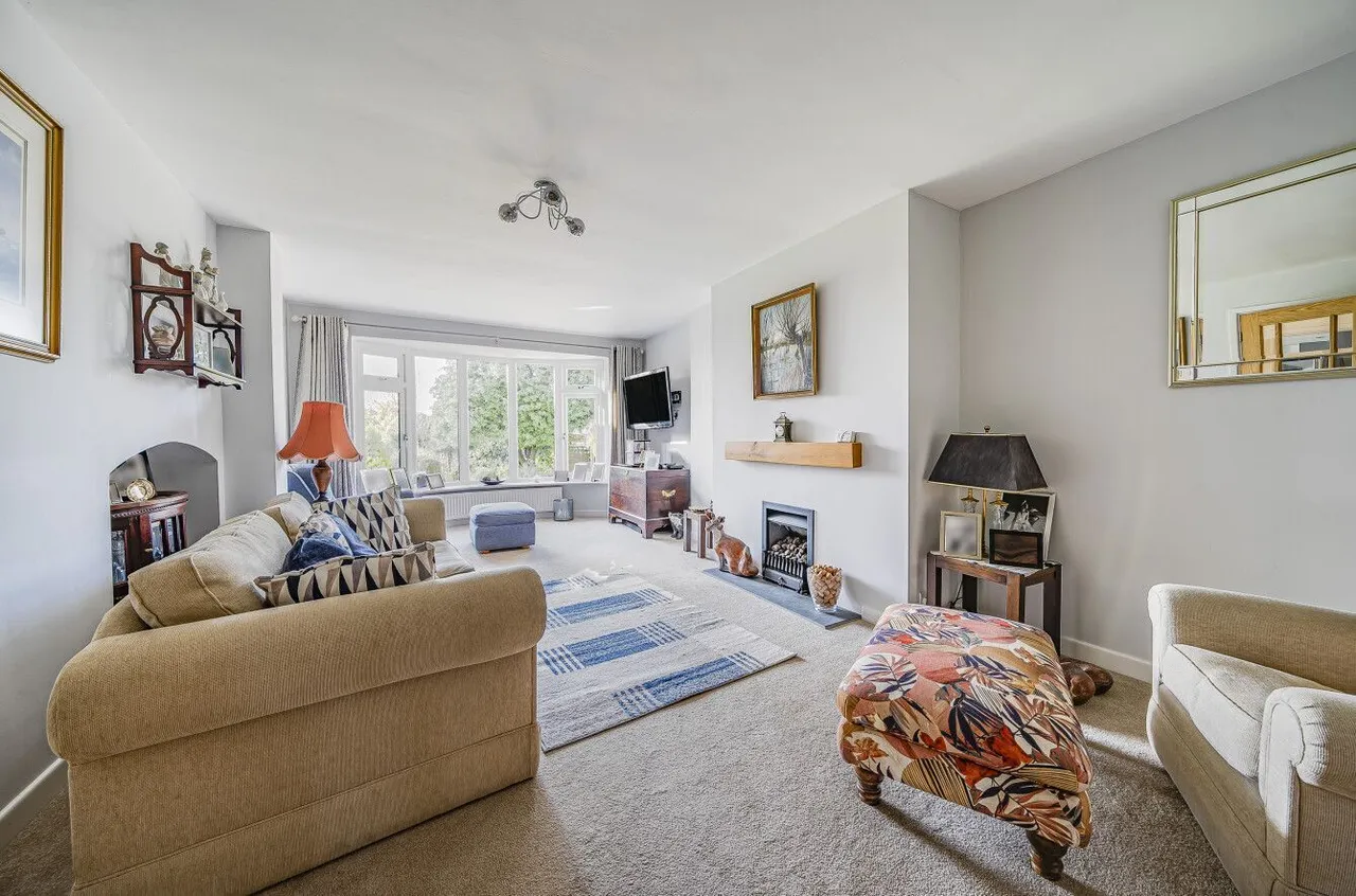 Brent Street, Brent Knoll, TA9, photo 9