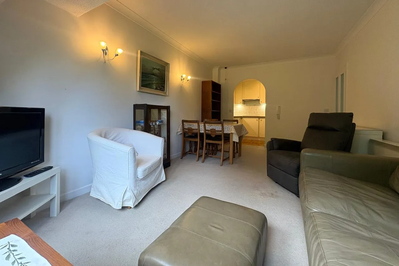 South Street, Farnham, Surrey, GU9 7RU, photo 9
