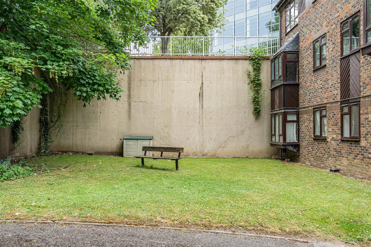 Cheriton Court, Reading, RG1, photo 11
